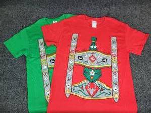 lot 906 image: Lot of (4) NEW Small Short Sleeved T-Shirts - (2) Red, (2) Green