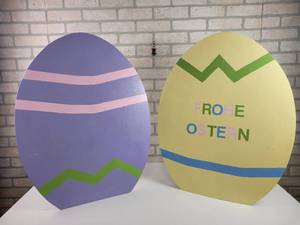 lot 511 image: (2) Large Easter Egg Decorations - NO SHIPPING