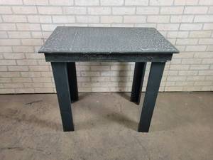 lot 537 image: Store Display Table - 32 x 20 x 30 Tall - NO SHIPPING