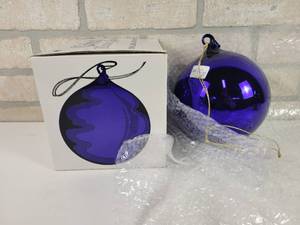 lot 587 image: New Cobalt Mercury Glass Ball Ornament