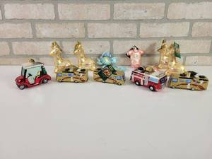 lot 591 image: (13) Old World Christmas Glass Ornaments