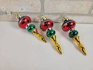 lot 617 image: (3) Kurt S. Adler Glass Christmas Ornaments