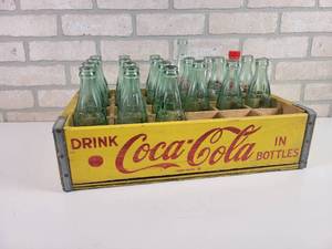 lot 723 image: Vintage wood Coca-Cola Bottle Crate and (21) Coca-Cola Bottles - NO SHIPPING