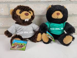 lot 762 image: (2) New Ulm, MN Plush Toys - Bear and Beaver - Really Soft