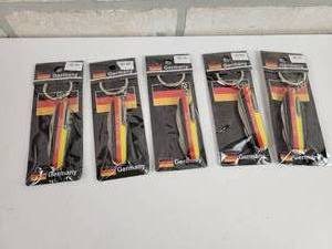 lot 772 image: (5) German Pocket Knives