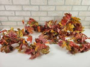lot 854 image: (2) 72 Strings of Fall Leaf Garland