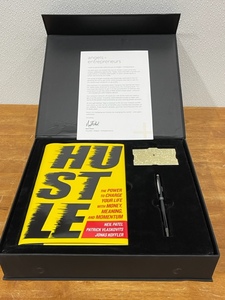 lot 22 image: Motivational Book
