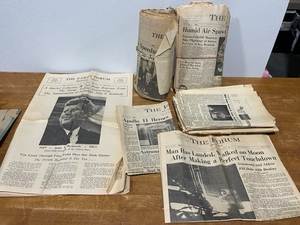 lot 41 image: Vintage Newspapers
