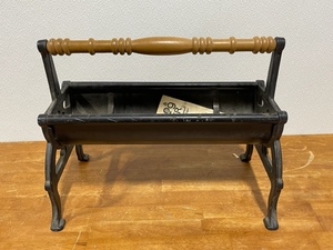 lot 43 image: Paper Log Roller