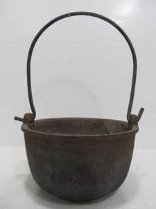 lot 34 image: Antique Cast Iron Small Pot 