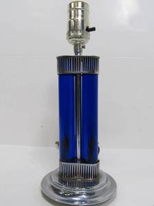 lot 41 image: Beautiful Old Vintage Deco Chrome & Cobalt Blue Glass Lamp