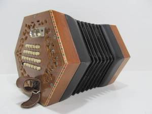 lot 103 image: Vintage STAGI Italian Accordion 