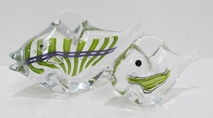 lot 114 image: Pair of Hand Blown Signed Art Glass Fish Sculptures