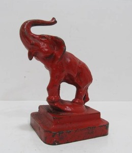 lot 134 image: 1920s era Cast Iron Elephant