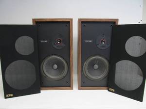 lot 146 image: Working Pair of EPI 100 Speakers