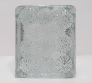 lot 265 image: Vintage Mid Century BLENKO Heavy Crystal Block Paperweight