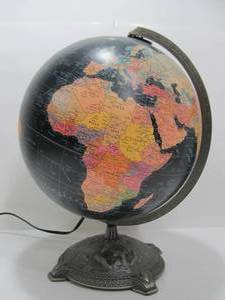 lot 273 image: Replogle Starlight Series Lighted World Globe