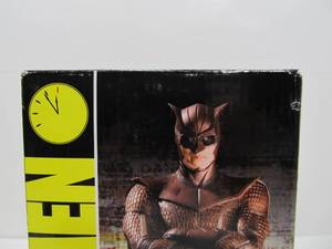 lot 282 image: Limited Edition WATCHMEN Nite Owl Display Statue