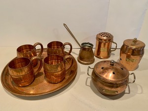 lot 261 image: Vintage Copper Barware - Moscow Mule Mugs etc 