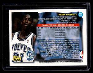 1995 Topps Kevin Garnett Rookie Card #237