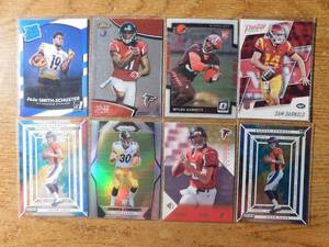 (8) NFL Rookie Card Lot