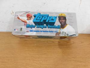 1998 Topps Baseball Complete Factory Set Opened