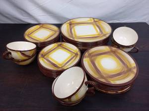 Vernon Ware Kilns And Organdie Dishware
