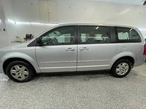 2010 Dodge Grand Caravan SE