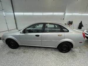 2005 Suzuki Forenza S