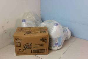 5 gallons of Clorox germicidal bleach & 6 pack of Clorox wipes 80 count