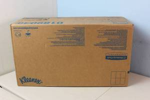 Kleenex Multifold Towels - 16 Packs of 150 Sheets