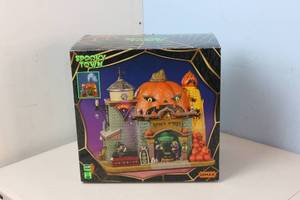 Lemax Spooky Town Poison Pumpkin Potpourri # 25843 - Open Box