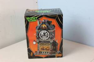 Lemax Spooky Town B.A. Freyed Clocksmith # 25851 - Open Box
