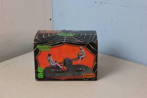 Lemax Spooky Town Tombstone See-Saw # 24932 - Open Box
