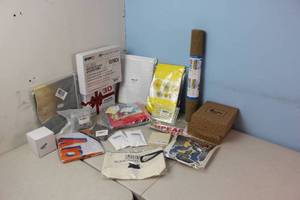 Assorted Amazon Returns & Shelf Pulls - 3D lights, Saftey Glasses, Decorations See Picture