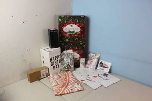 Assorted Amazon Returns & Shelf Pulls - Tumblers, Seasonal Decor, Stickers, See Picture