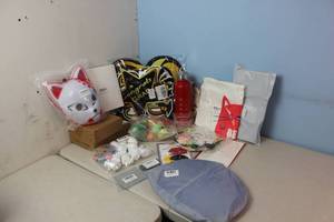 Assorted Amazon Returns & Shelf Pulls - Tumbler, Mask, seasonal , See Picture