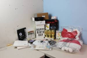Assorted Amazon Returns & Shelf Pulls - Beads, Balloons, seasonal, See Picture