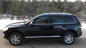 2010 Volkswagen Touareg AWD