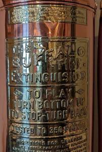 lot 20 image: Vintage Buffalo Brass and Copper Fire Extinguisher