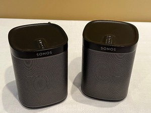 lot 73 image: Pair of Sonos Play1 Speakers