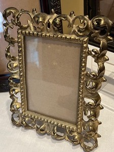 lot 57 image: Variety of Picture Frames including Vintage Picture Frames
