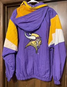 lot 140 image: Minnesota Vikings Football Starter Pullover Jacket