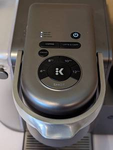 lot 86 image: Keurig K-Cafe Single Serve Coffee Latte and Cappuccino Maker