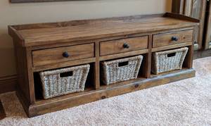 lot 100 image: Wooden Storage Bench