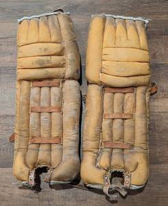lot 172 image: Vintage Leather Hockey Goalie Pads and Gloves