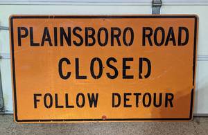 lot 188 image: Large Metal Road Construction Sign