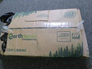 case of earth sense 31-33 gallon tr...