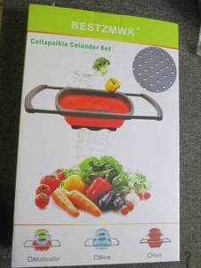 new set of 3 collapsible colander s...