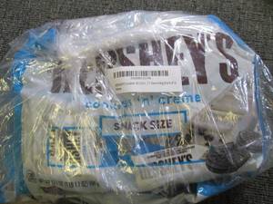 3 packs of hersheys cookies and cr...